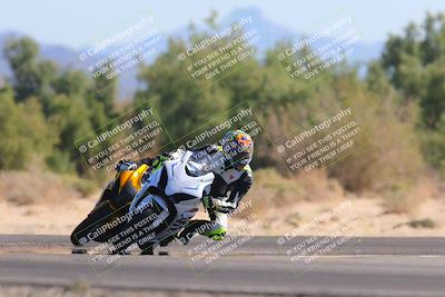 media/Nov-06-2022-SoCal Trackdays (Sun) [[208d2ccc26]]/Turn 7 Set 1 (1050am)/